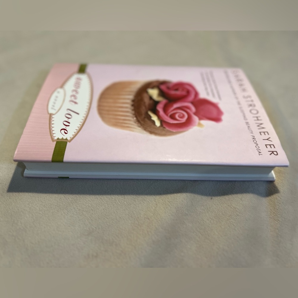 📚BUY 2 GET 1 FREE Sweet Love‎ by Sarah Strohmeyer - Picture 3 of 3